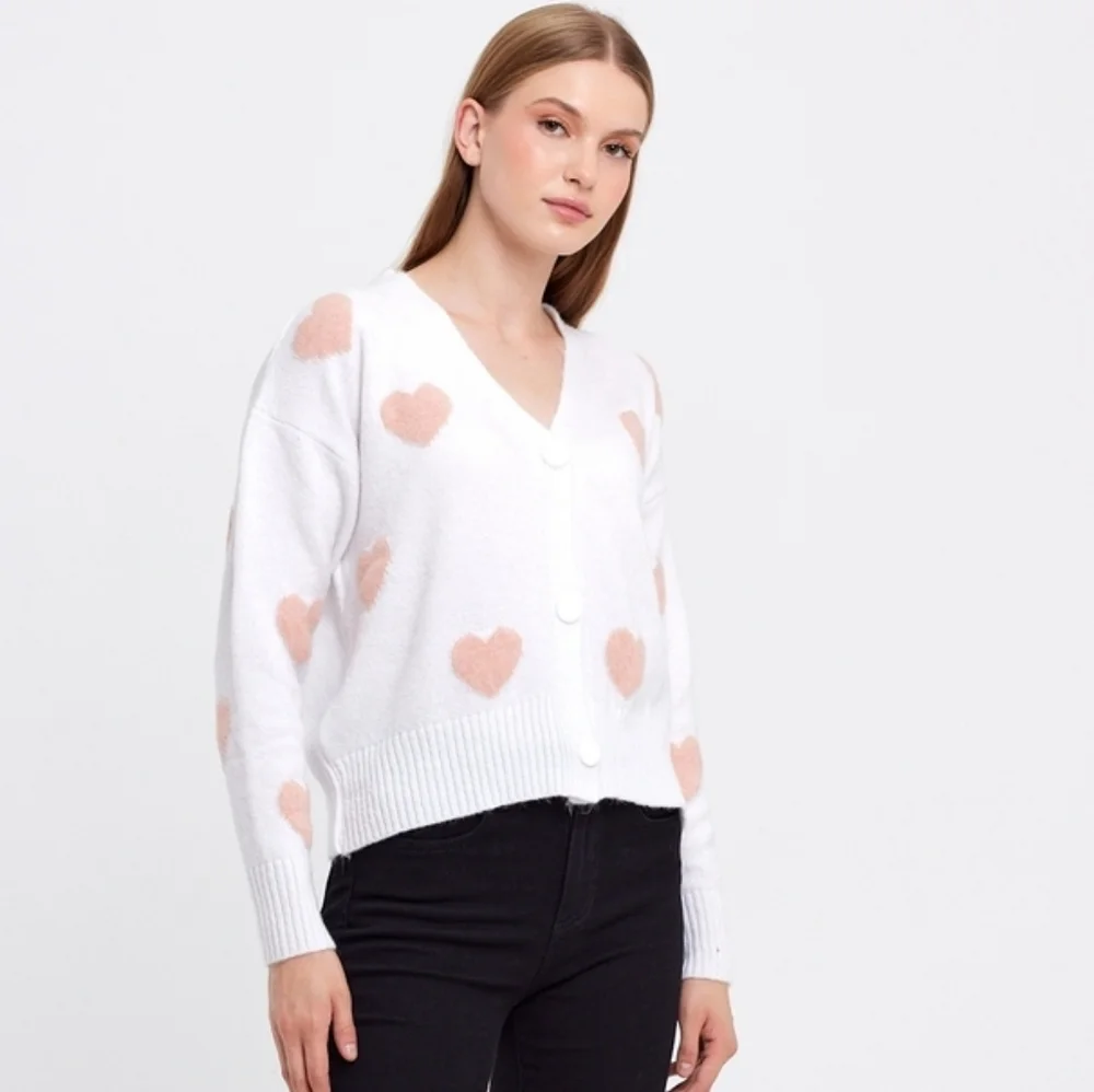 Pink Heart Crop Cardigan OS Med-Large - Picture 5 of 8